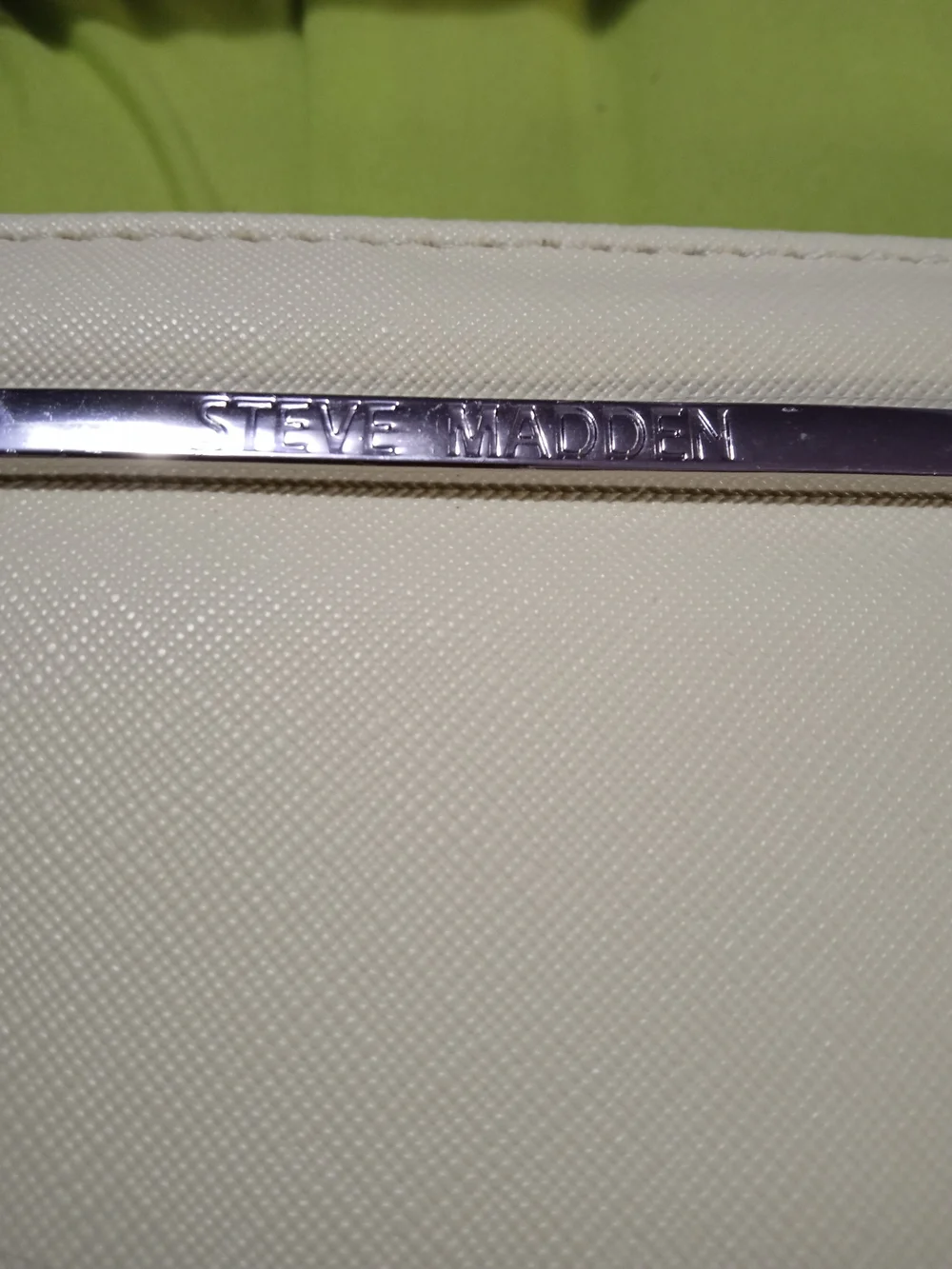 Steve Madden Cream Women's Wristlet Wallet